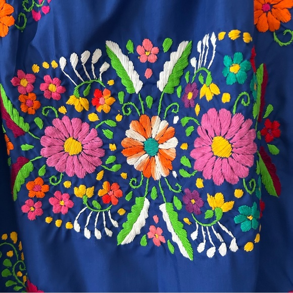 Erica Maree Mexican Embroidered Summer Dress - Picture 4 of 9